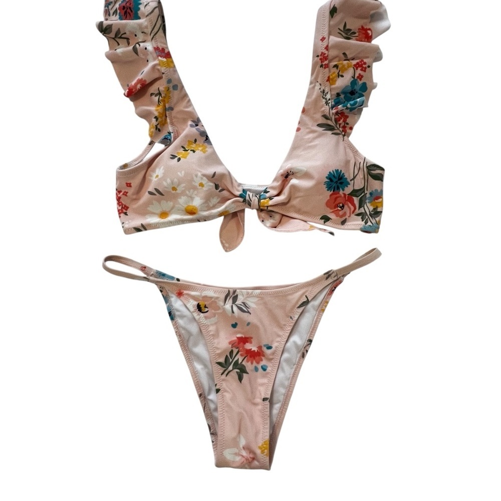 Cupshe Floral Bikini with Ruffle Details Large top  floral NWOT
